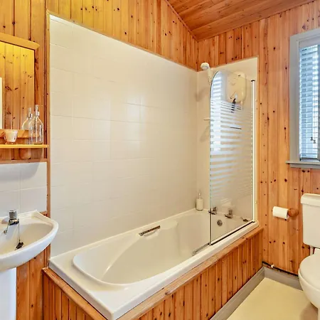 Ξενοδοχείο 3 Bed In Skelton 94436